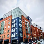 Claire Stay Apartment